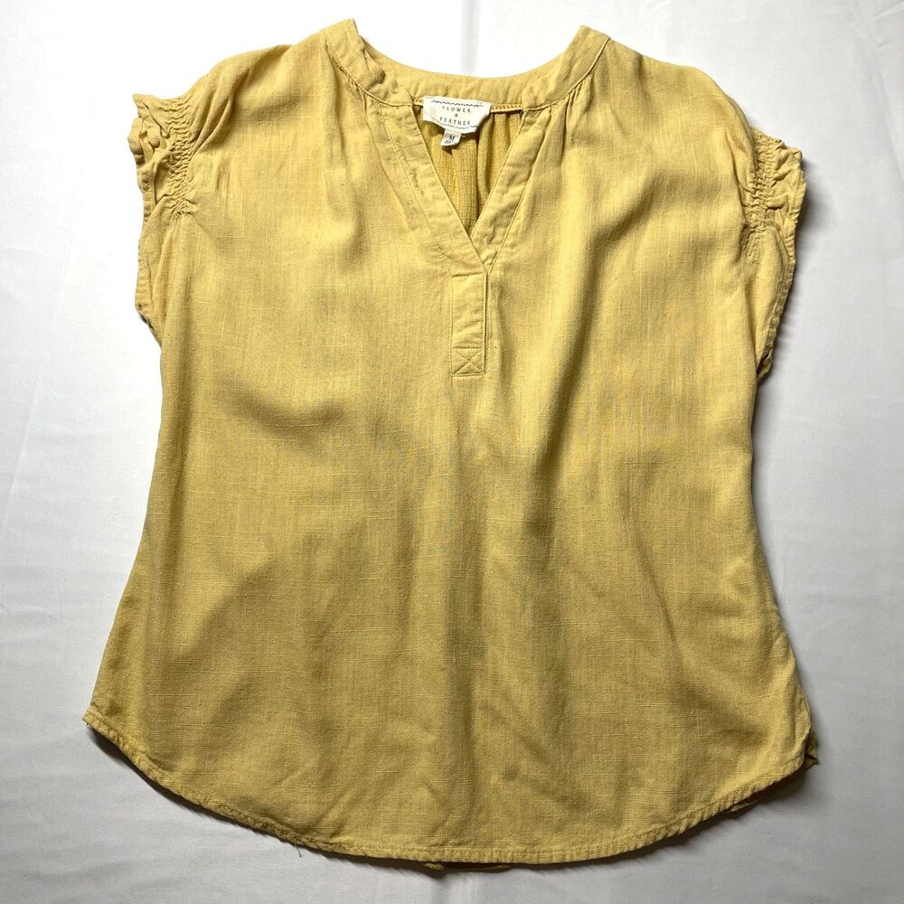 Flower & Feather Womens Cap Sleeve V-Neck Blouse Yellow Size M-dmpv